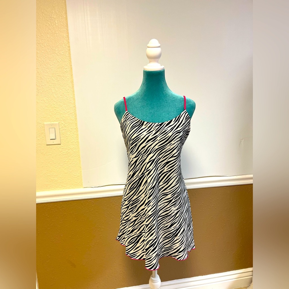 Josie Natori Zebra Print Slip‎ Dress with hot pink details– Size M